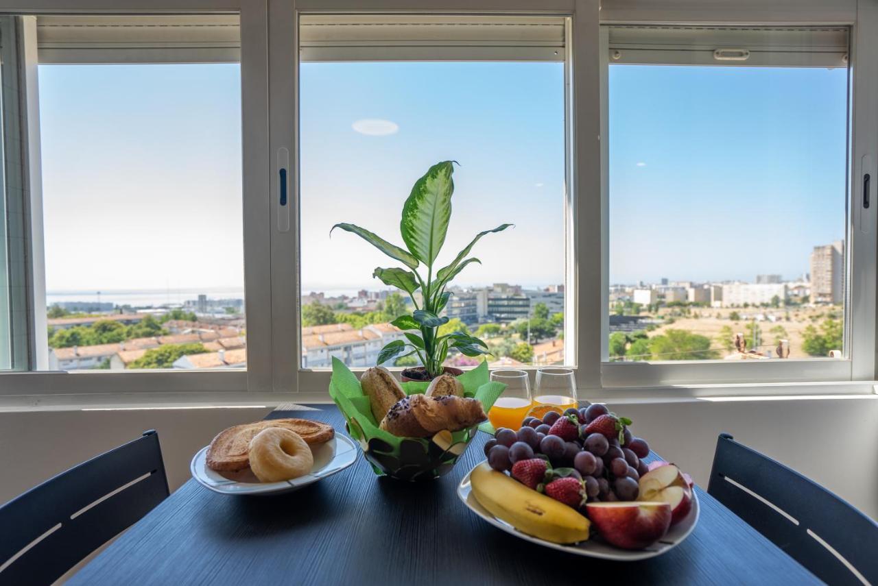 Apartment Olivais River View *