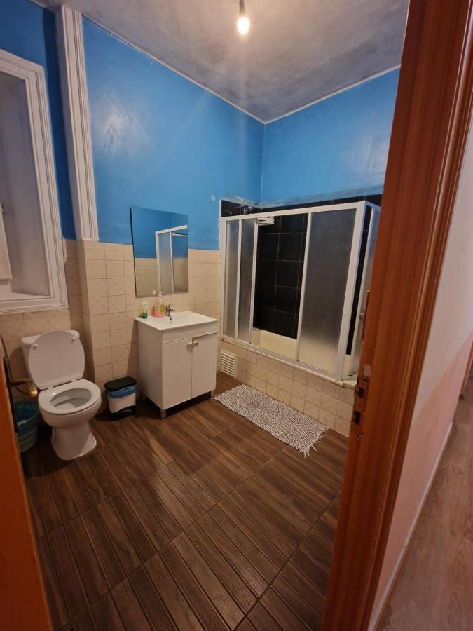 Local Private Hostel Lisbon