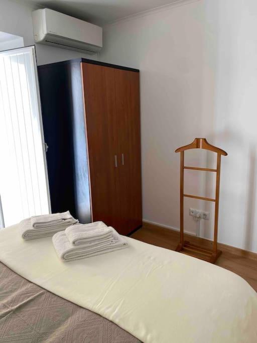 Appartement 1 *