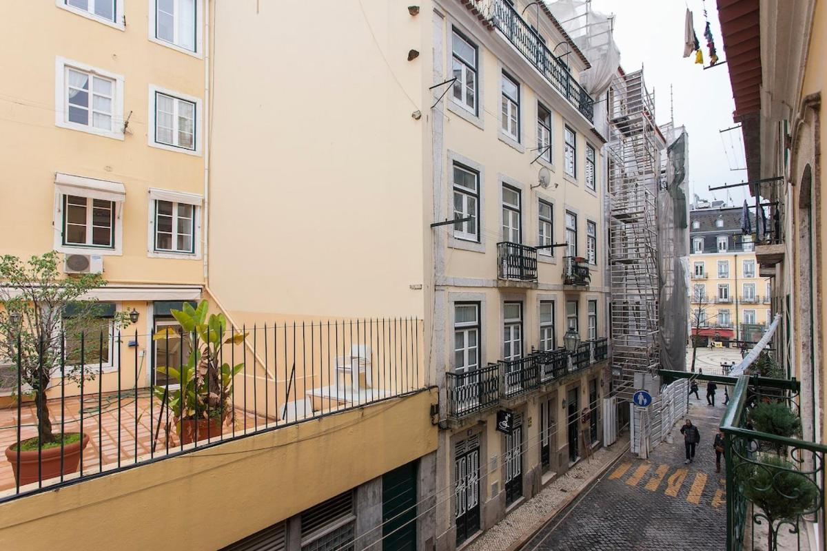 Ginjinha House - 4 - Bairro Alto - With Ac! Maison d'hôtes Lisboa