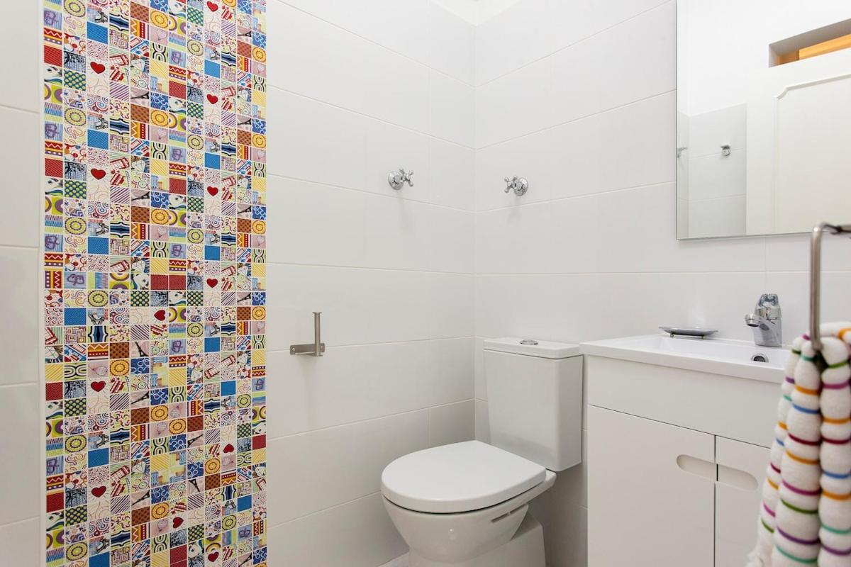 Maison d'hôtes Ginjinha House - 4 - Bairro Alto - With Ac! Lisboa