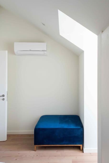Pardal 2b - Penthouse In Alcantara - Parking Nearby * Lisbon