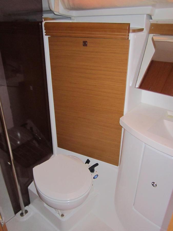 Bateau-hôtel Salis - Jeanneau 39i