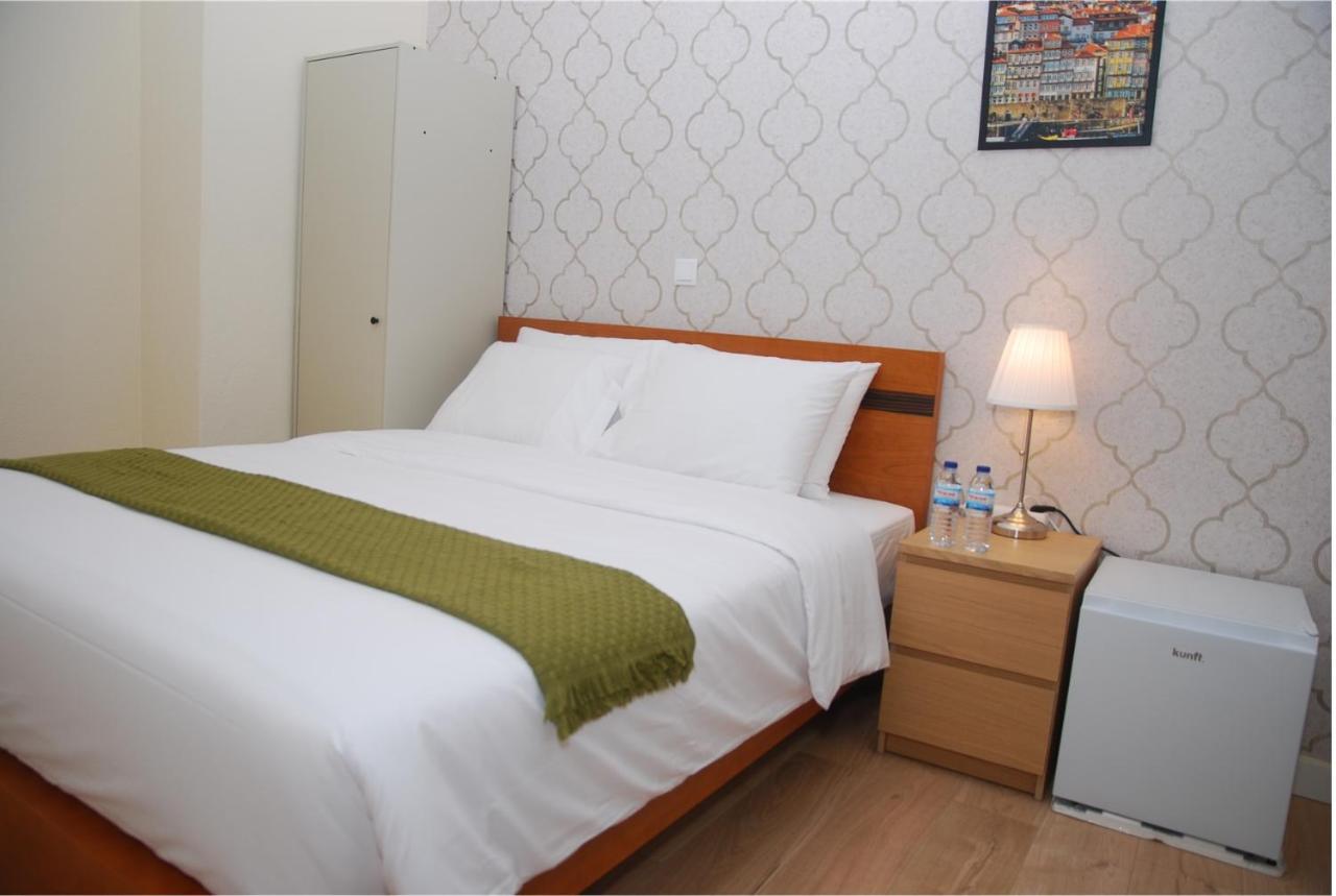 Amor Lisboa Hostel Hostel