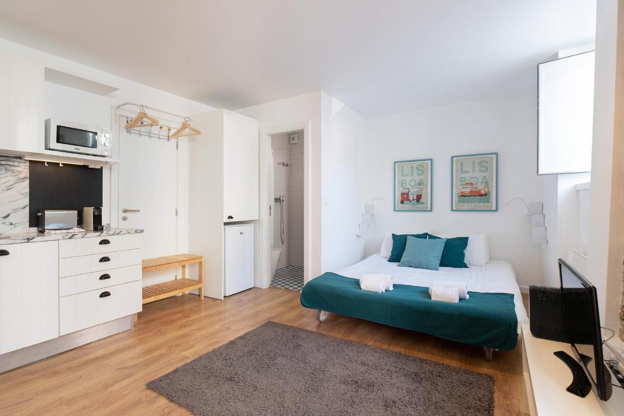 Classic Homes: Bright & In Belem Casa de Férias