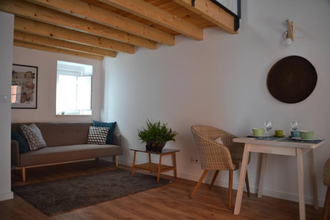 Classic Homes: Bright & In Belem Casa de Férias *