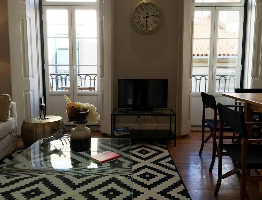 Sm2 Romantic By The Gardens Pr Real & Bairro Alto Appartement