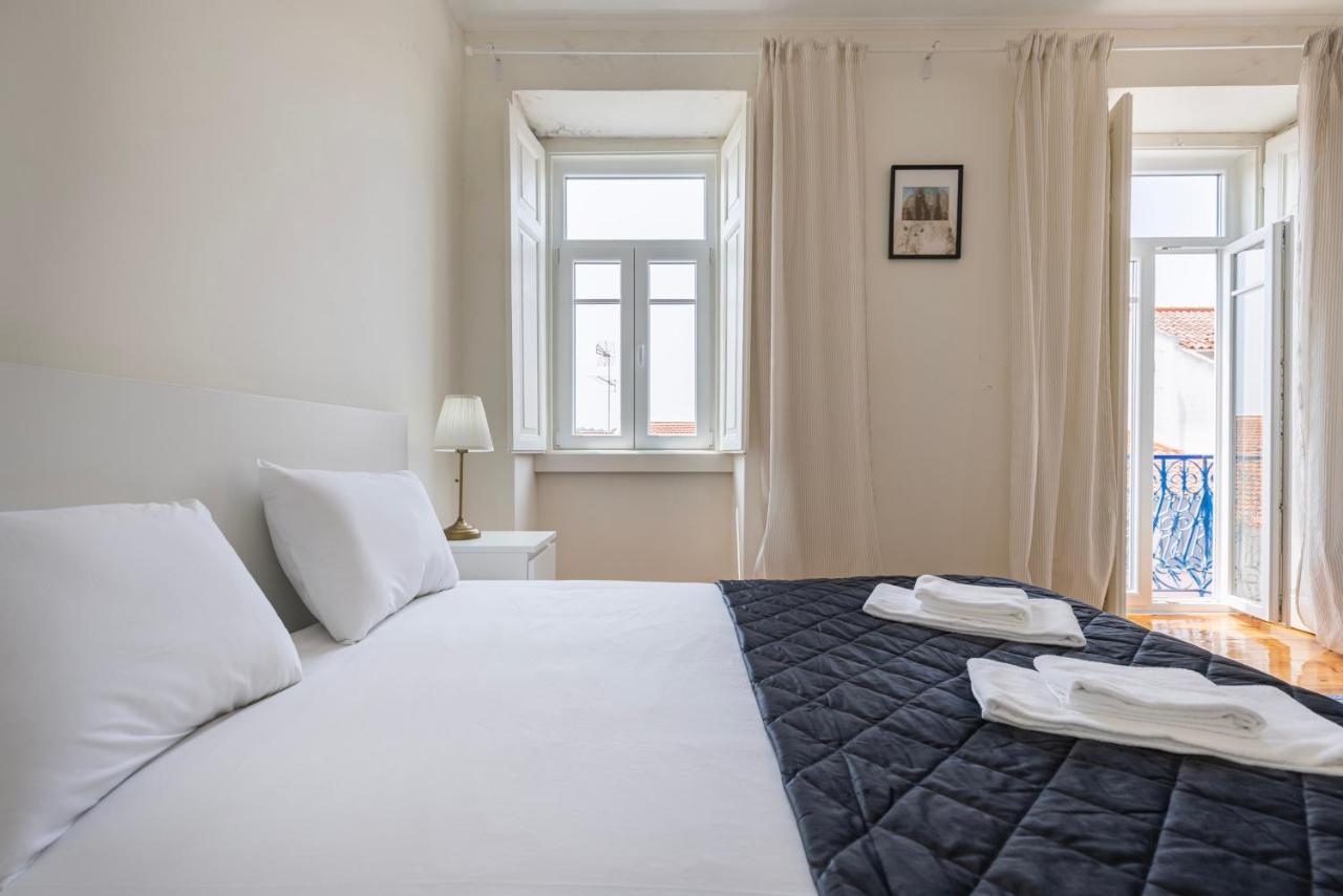 2bdr Charm In Belem's Heart By Lovelystay Appartement
