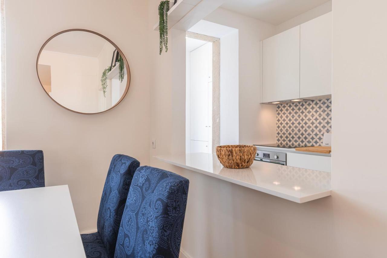 Appartement 2bdr Charm In Belem's Heart By Lovelystay
