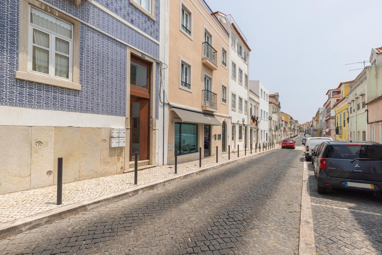 Appartement 2bdr Charm In Belem's Heart By Lovelystay *