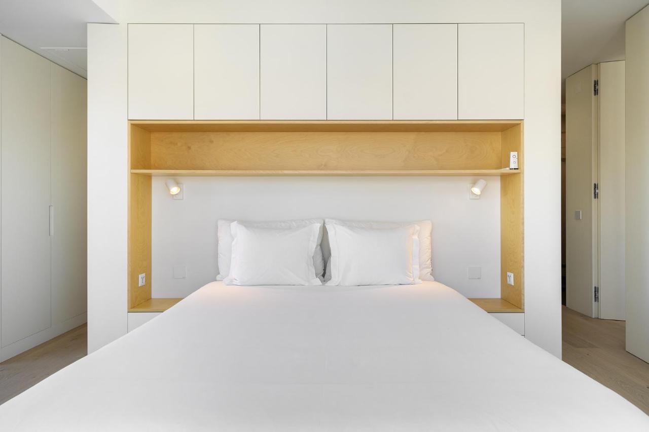 Whome Bachelor Pad In The Sky, Great For Digital Nomads & Remote Workers Appartement Lisboa