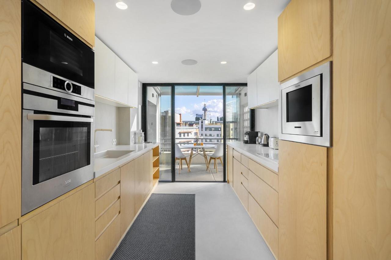 Appartement Whome Bachelor Pad In The Sky, Great For Digital Nomads & Remote Workers Lisboa
