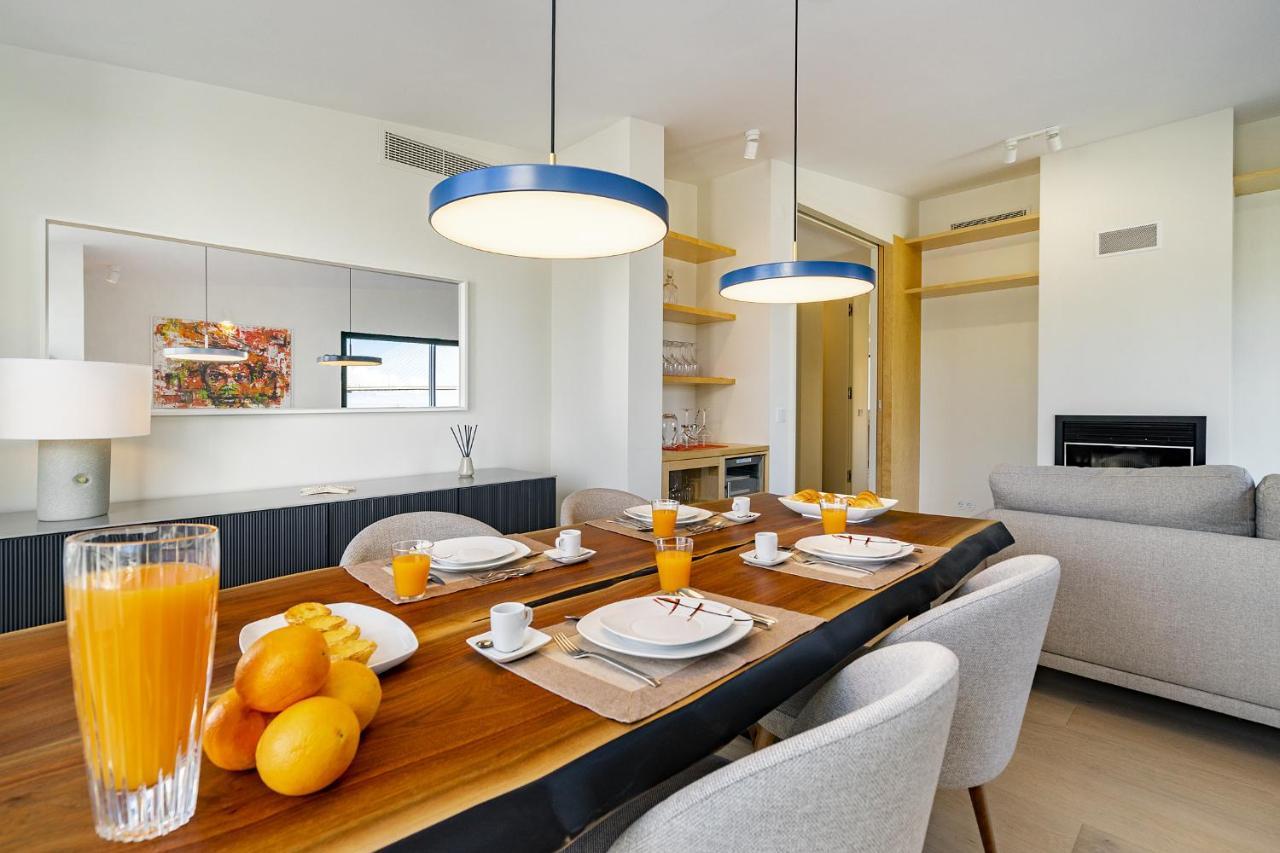 Whome Bachelor Pad In The Sky, Great For Digital Nomads & Remote Workers Appartement Lisboa