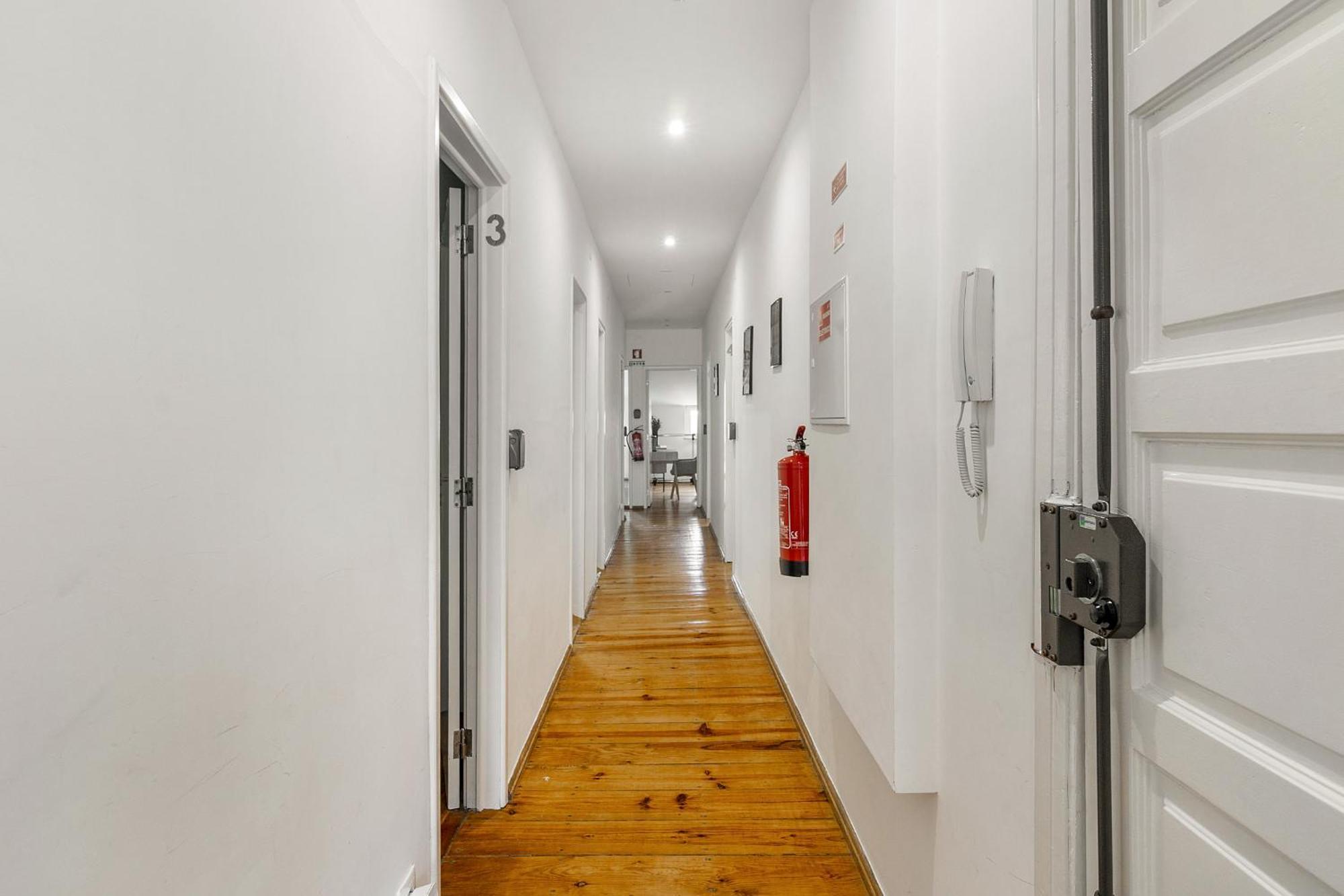 Maison d'hôtes Whome Urban Tech Retreat, Modern Hubs For Remote Living Lisboa
