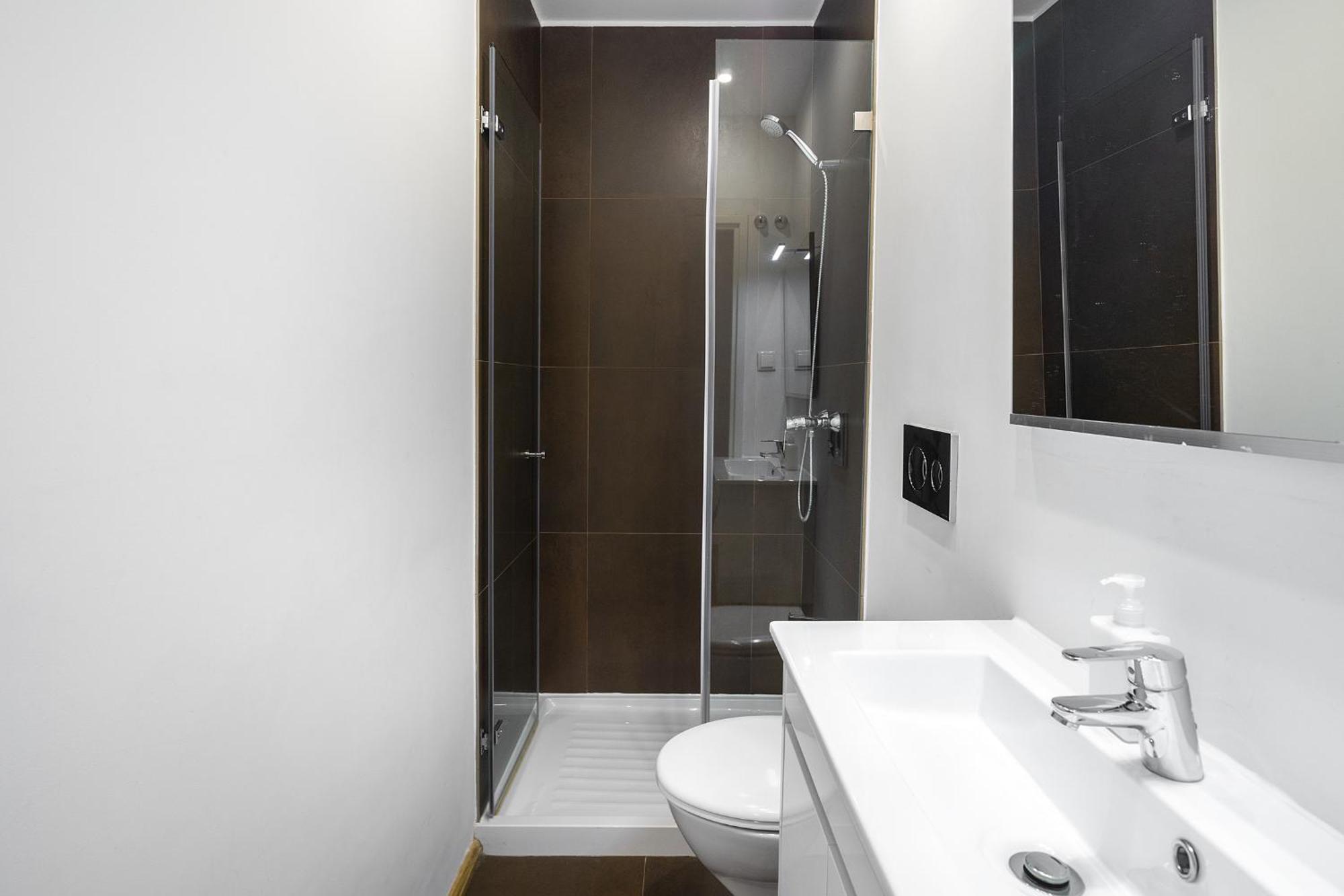 Whome Urban Tech Retreat, Modern Hubs For Remote Living * Lisboa