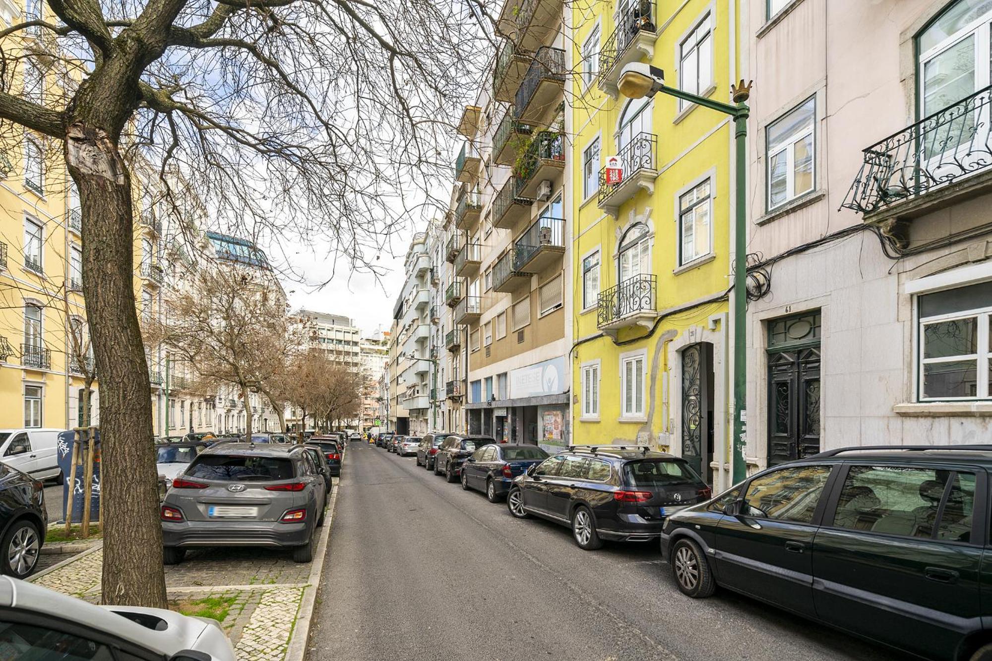 Whome Urban Tech Retreat, Modern Hubs For Remote Living Maison d'hôtes Lisboa