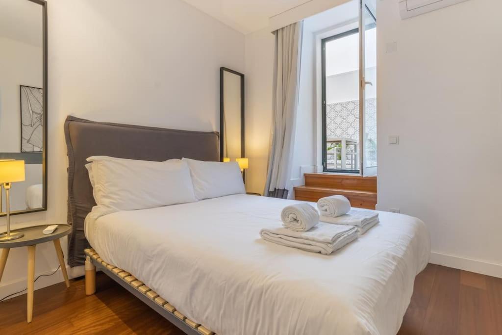 Self Check-in, 3br, Ac/heating & Breakfast Terrace * Lisboa