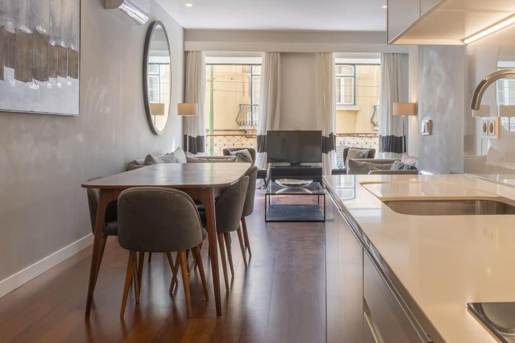 Self Check-in, 3br, Ac/heating & Breakfast Terrace Lisboa