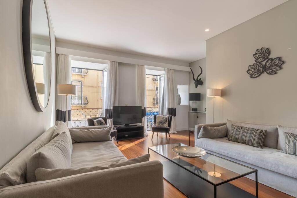 Self Check-in, 3br, Ac/heating & Breakfast Terrace Appartement