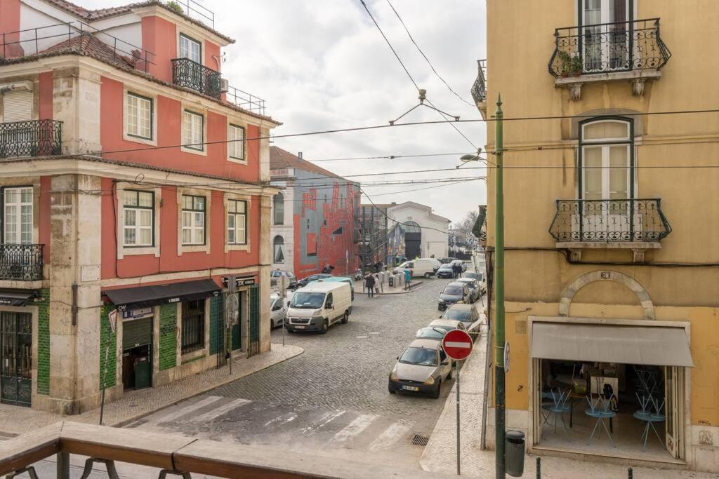 Self Check-in, 3br, Ac/heating & Breakfast Terrace Appartement