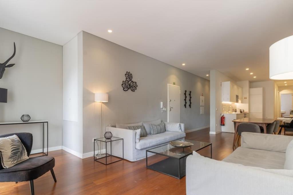 Appartement Self Check-in, 3br, Ac/heating & Breakfast Terrace Lisboa