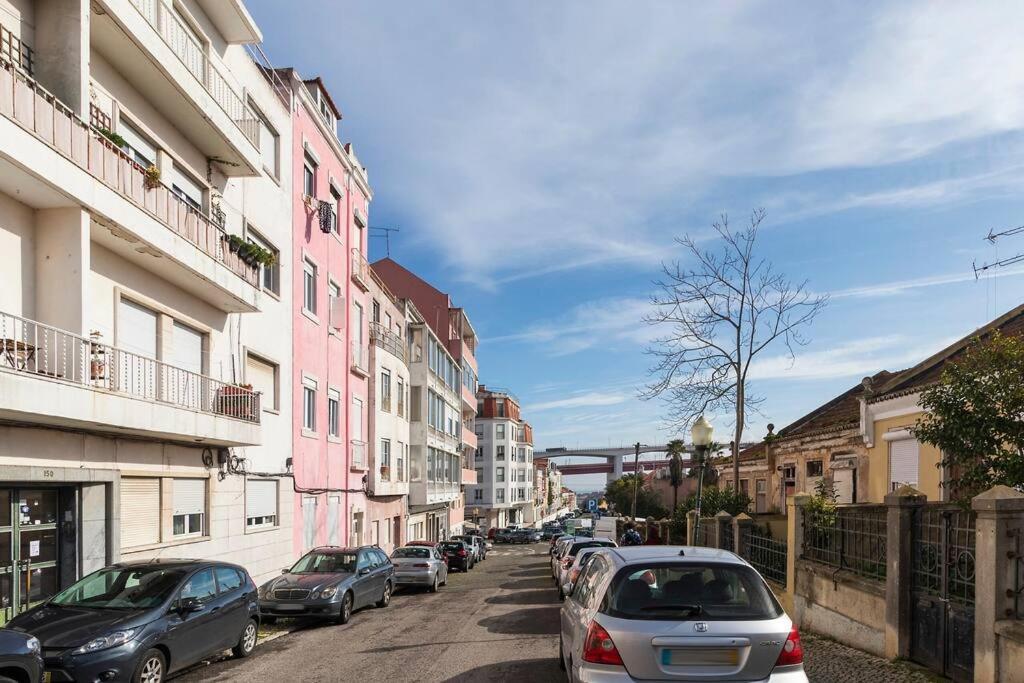 Appartement Romantic Rooftop Apart W/ River View Ac Heating