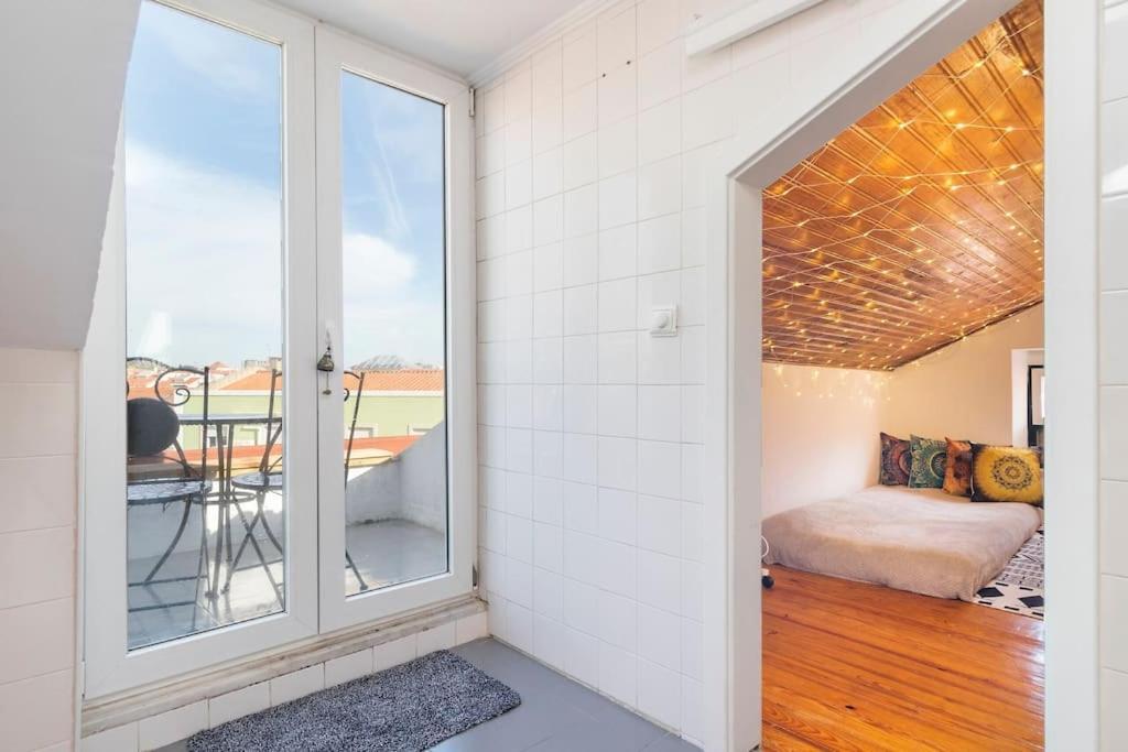 Romantic Rooftop Apart W/ River View Ac Heating *