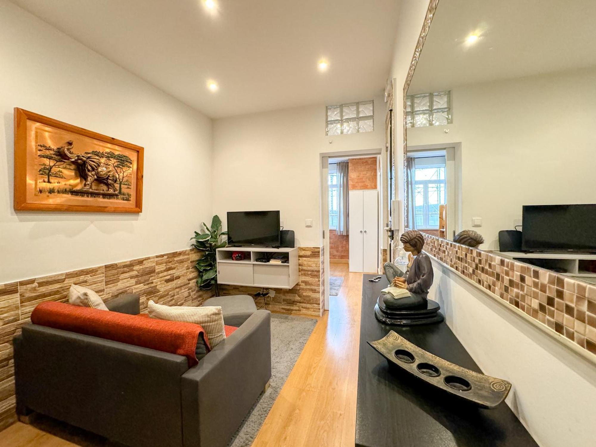 Quiet And Cozy, Easy Access To Highlights #1880 Apartment *