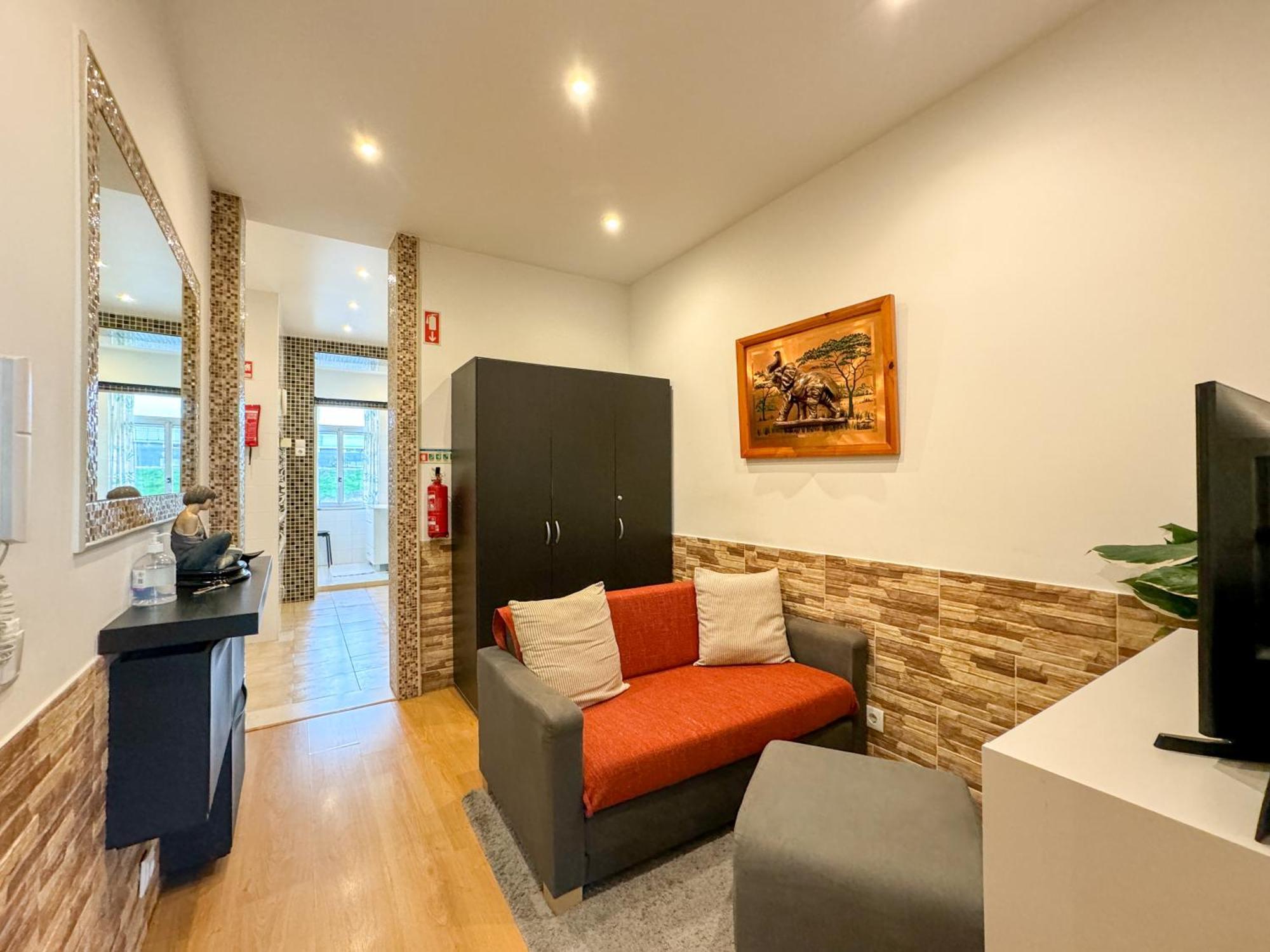 Apartment Quiet And Cozy, Easy Access To Highlights #1880 Lissabon