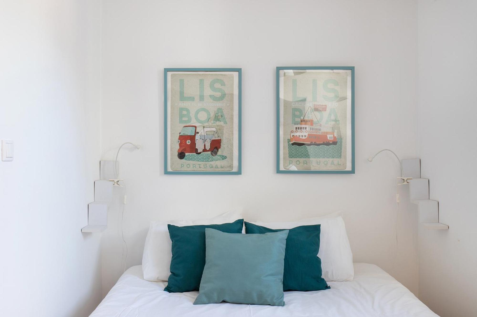 Classic Homes: Bright & In Belem Lisboa