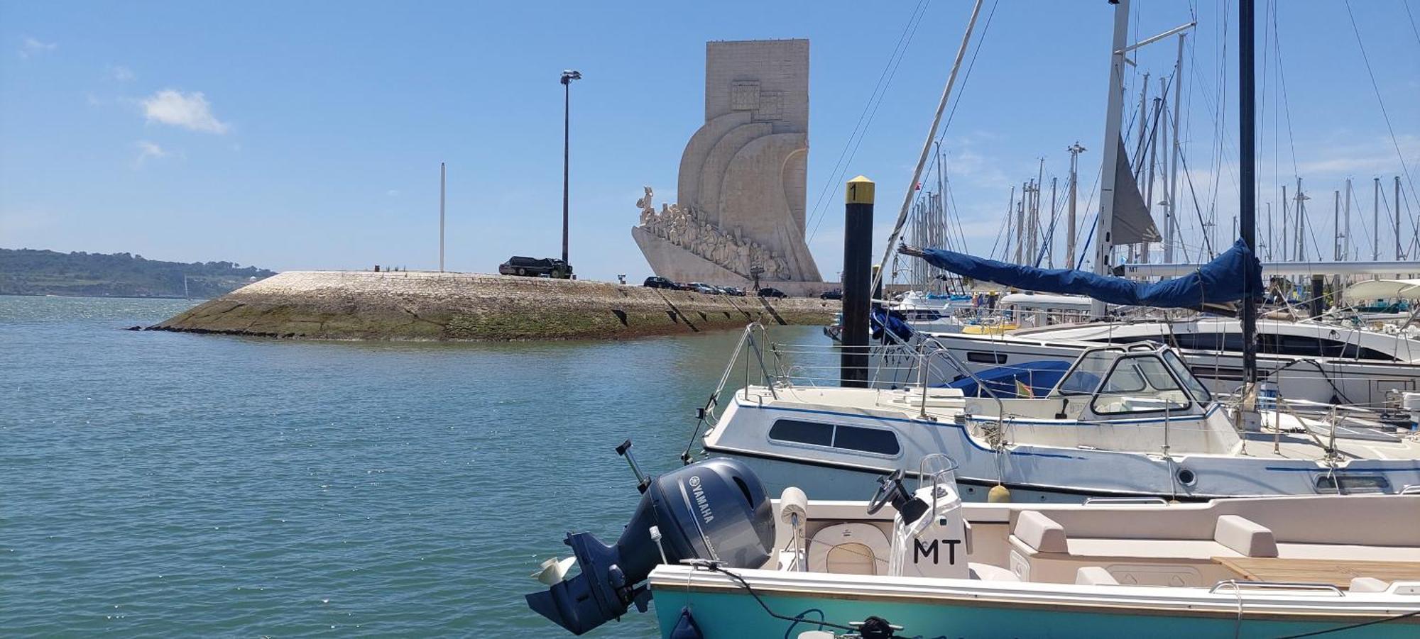 Bateau-hôtel Fractal - Vintage Sailboat In Belem