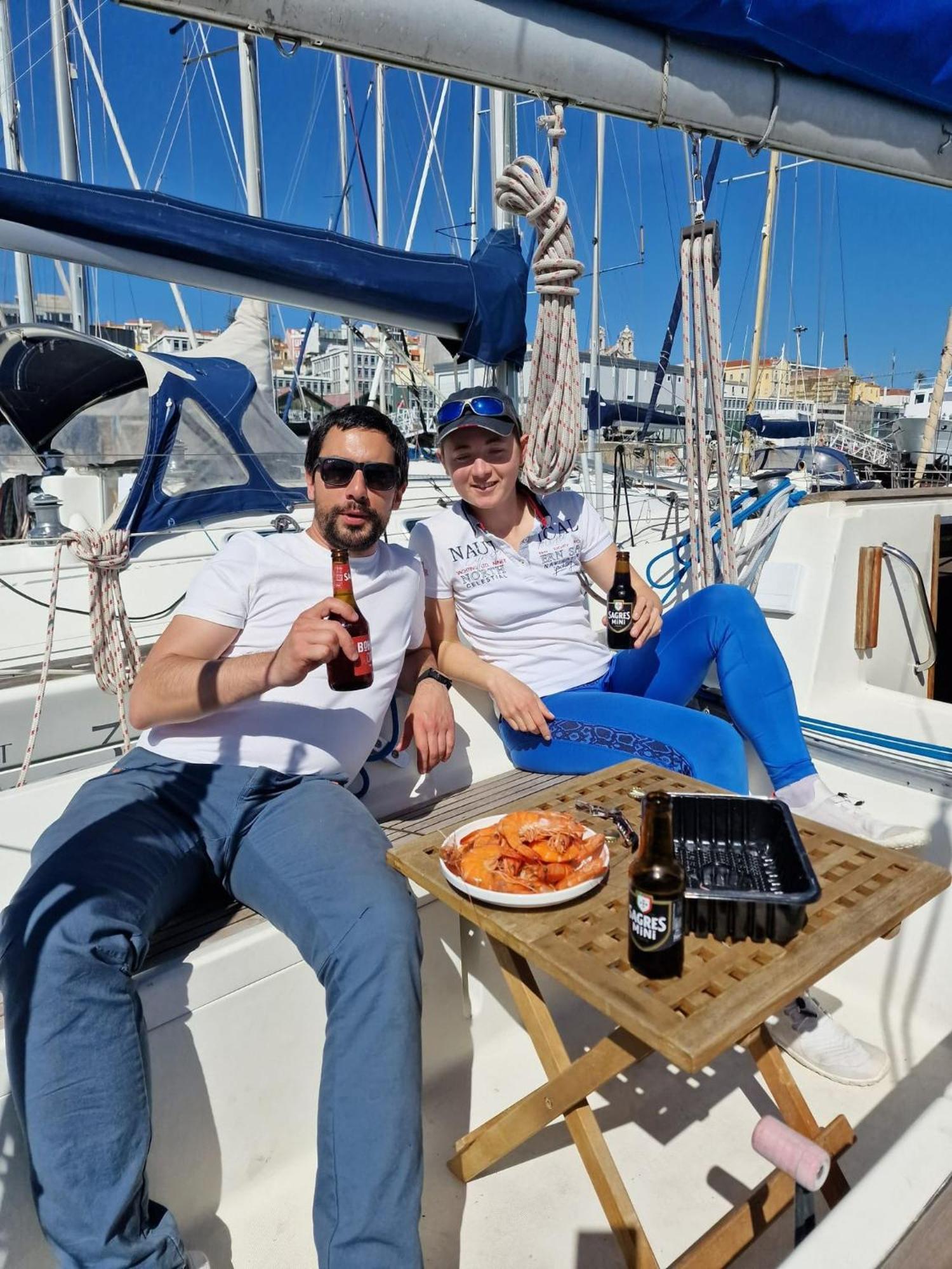 Appartement Be Local - Sleep Aboard The Santa Maria Sailing Boat In *