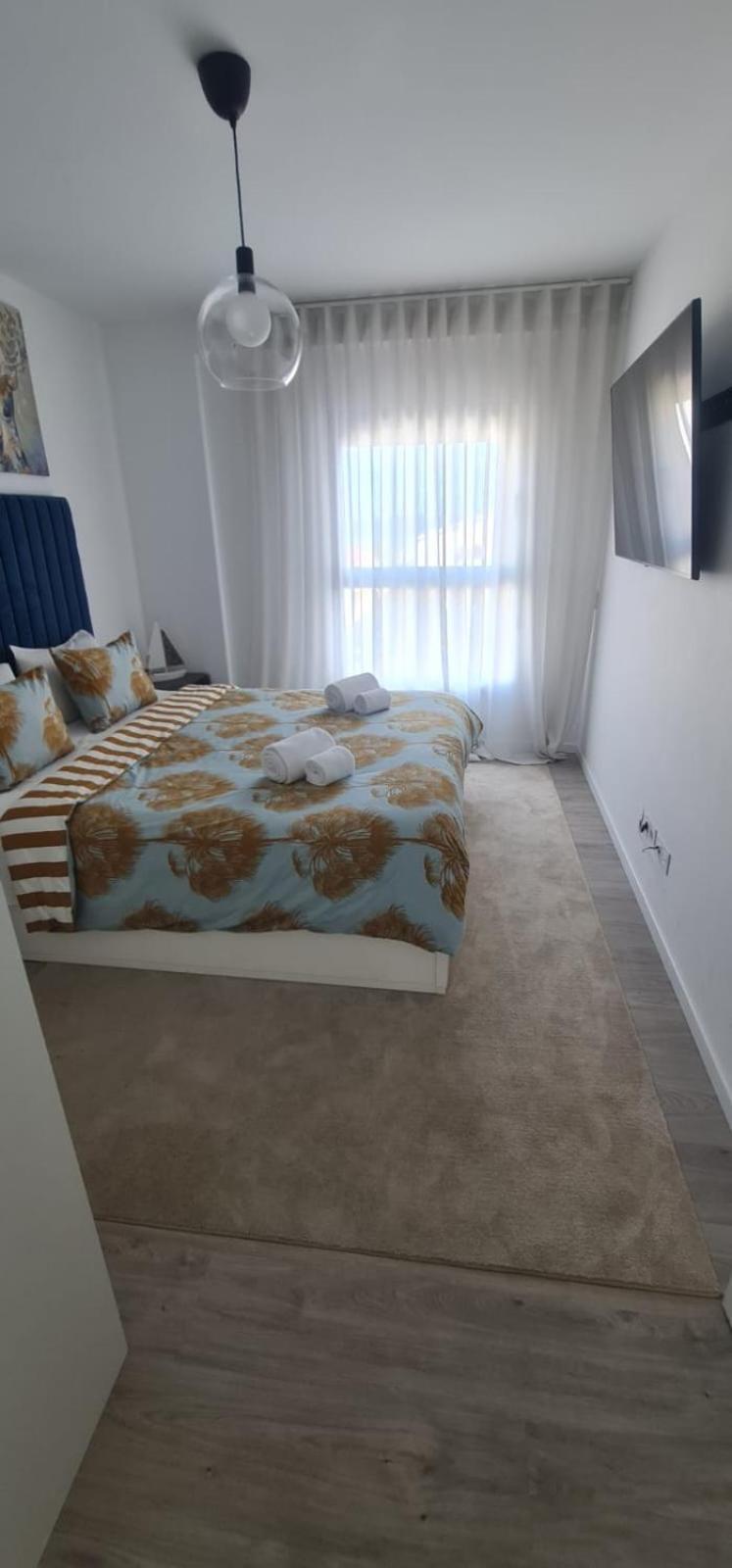 Apartment S.soares T3 Expo Sul Lissabon