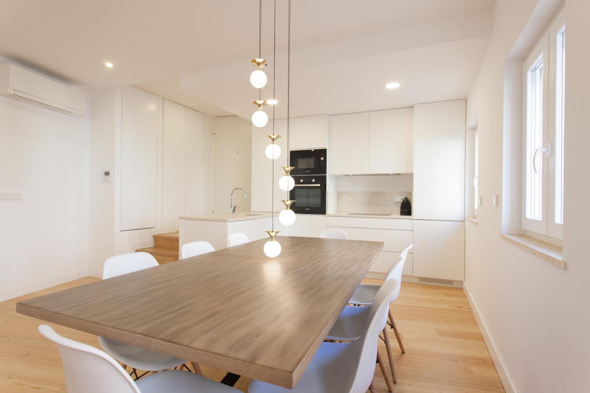 Mouraria Blue Three-bedroom W/ Parking - By Lu Holidays * Lissabon