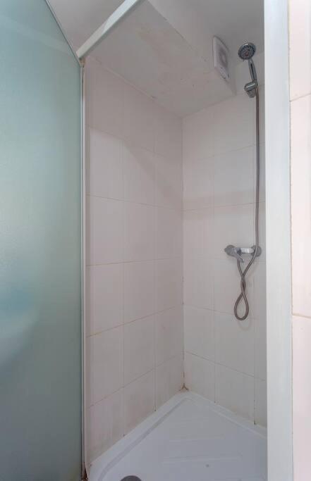 Mouraria I, Eco-duplex, French Balcony & Smart Check-in Appartement *