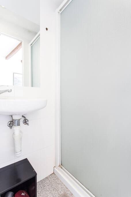 Mouraria I, Eco-duplex, French Balcony & Smart Check-in Appartement Lissabon