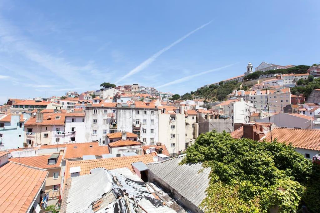 Mouraria I, Eco-duplex, French Balcony & Smart Check-in * Lissabon