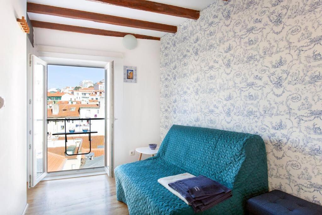 Mouraria I, Eco-duplex, French Balcony & Smart Check-in Appartement