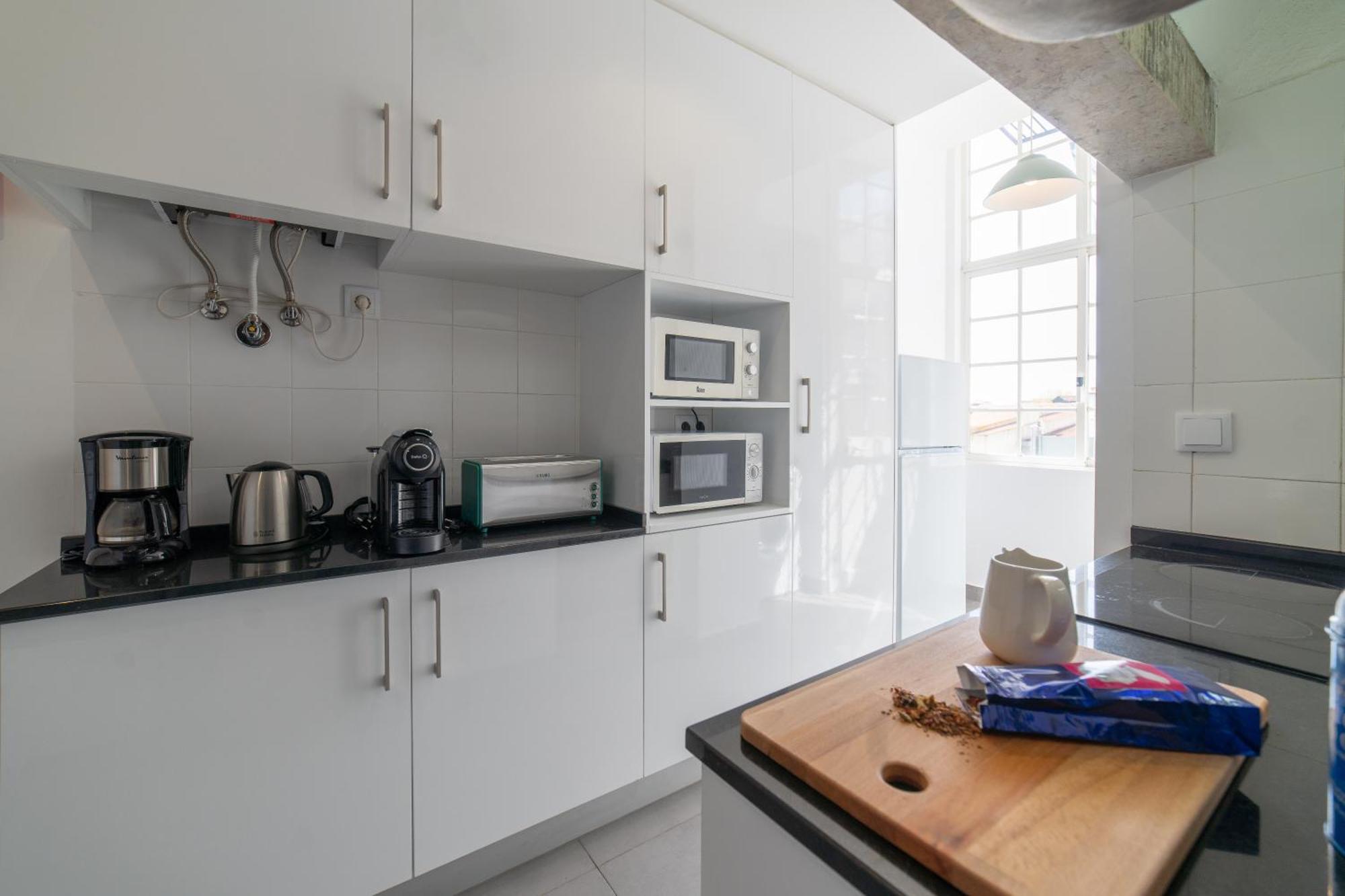 Desterro 4 - Historical Four-bedroom Appartement *