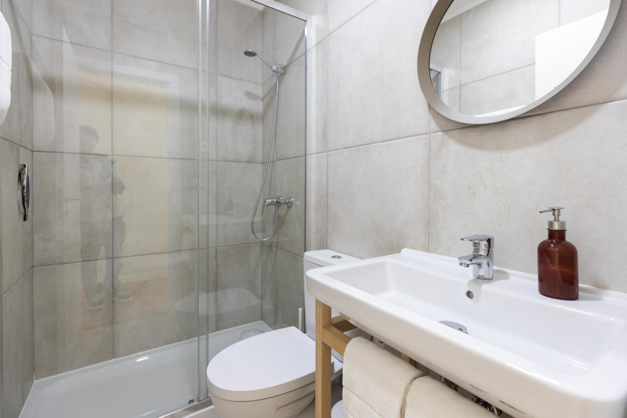 Guest house Story