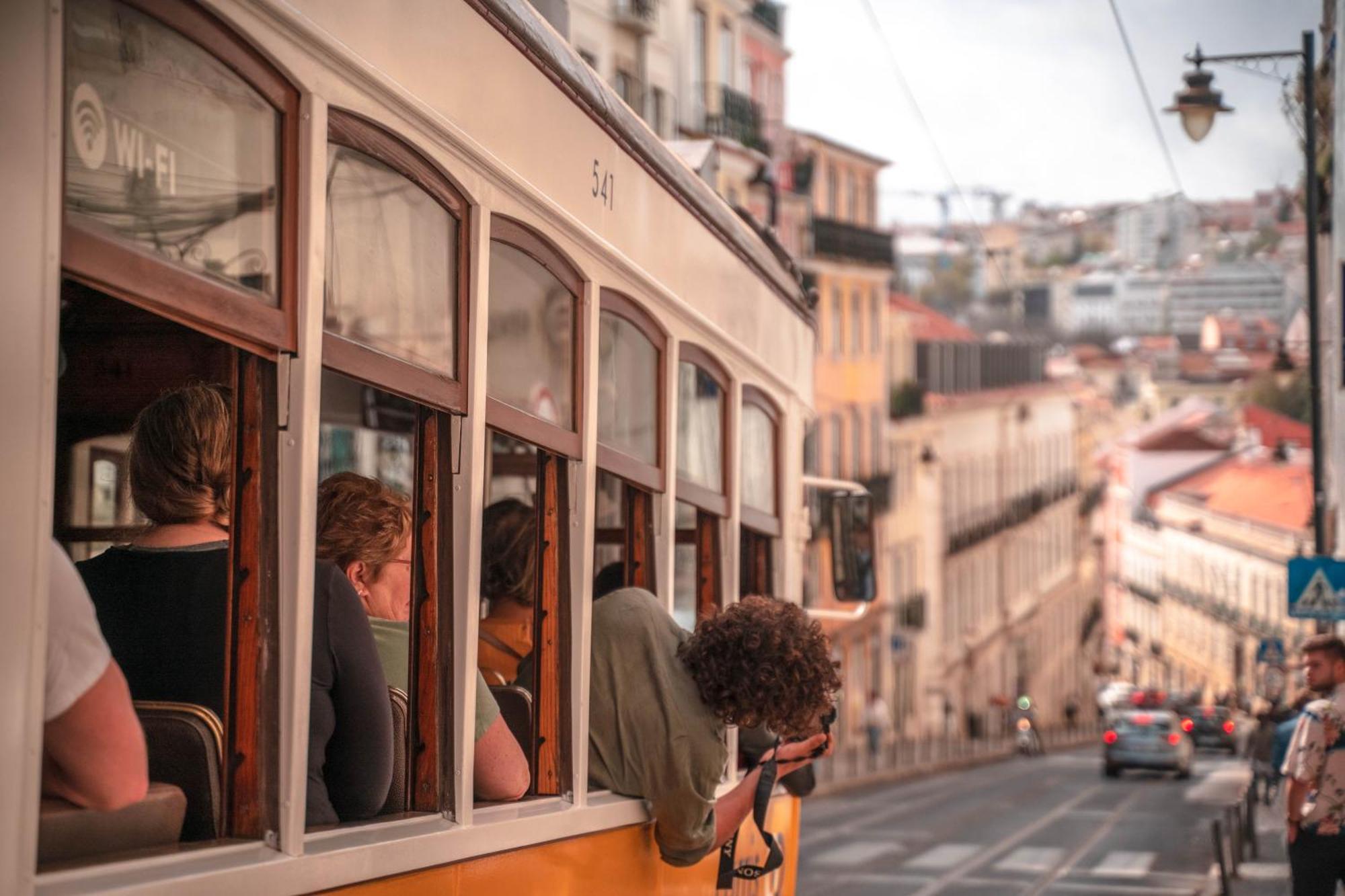 On Calcada Do Combro, Location Lisboa