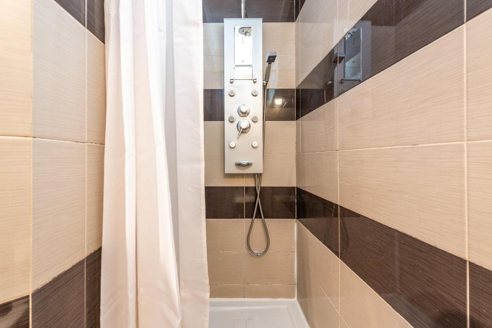 Guestready - Porta De Alfama, For Up To 6 Guests! Apartamento *