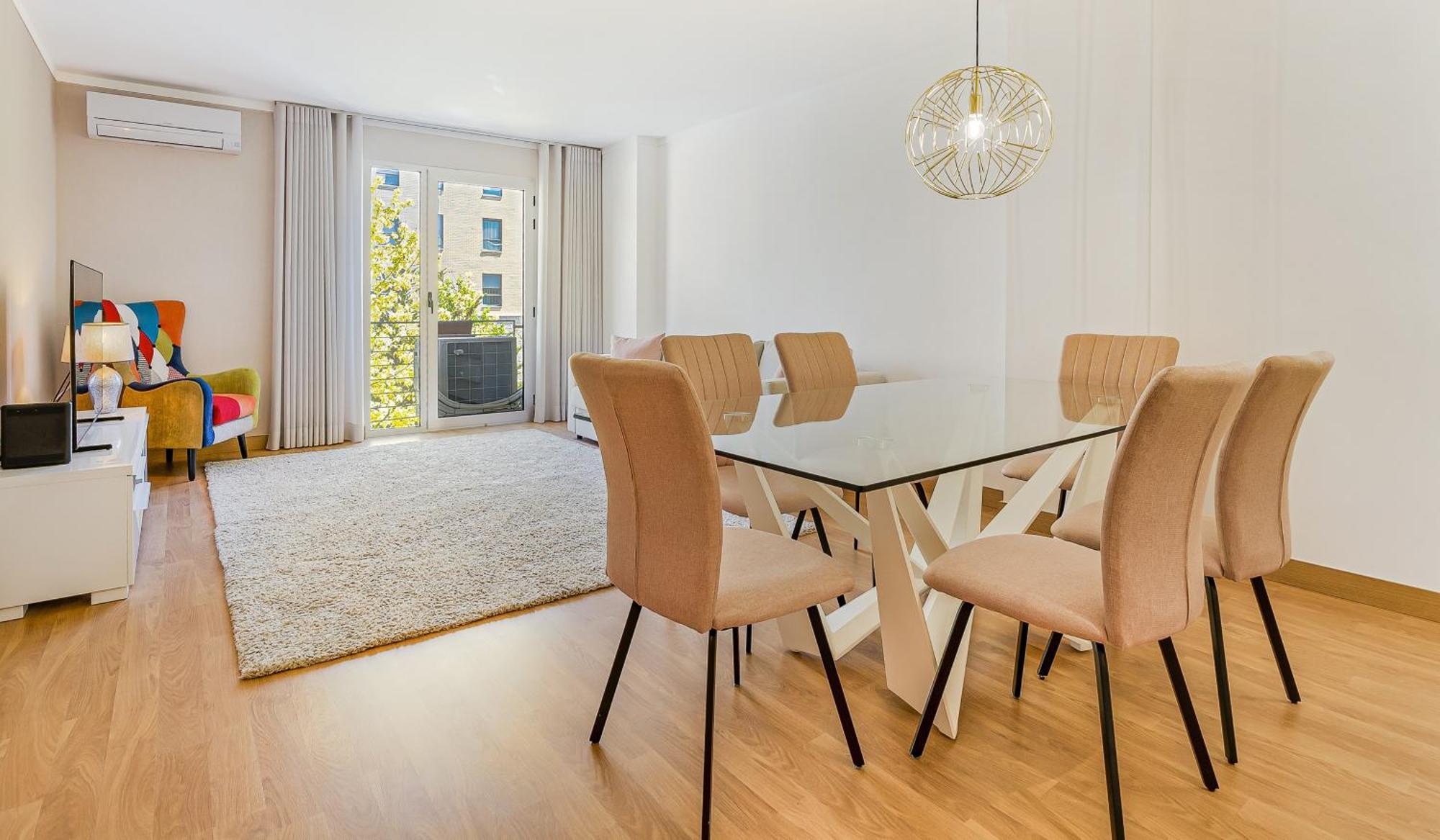 Appartement Uptown Urban Escape By Lovelystay *
