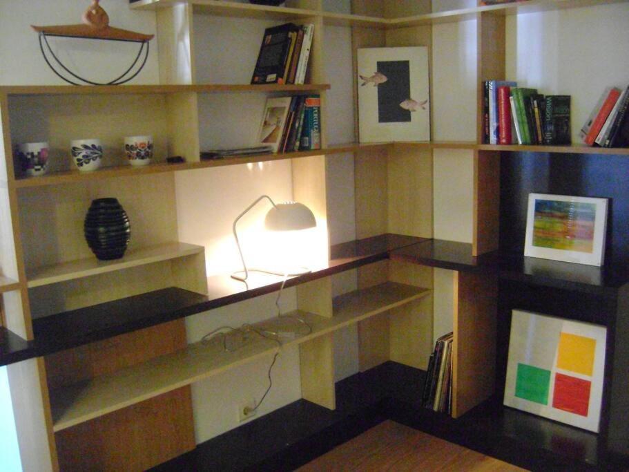 Modern And Spacious In Lissabon
