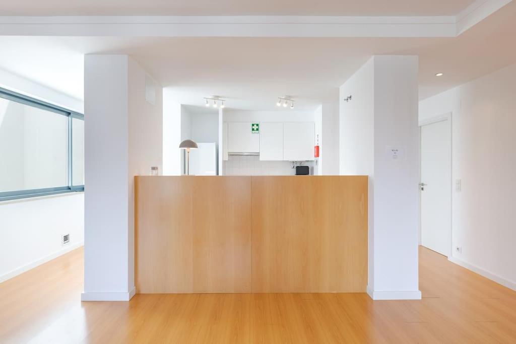 Apartment For The Lovers- Downtown Lisbon- Free Parking Lisbon