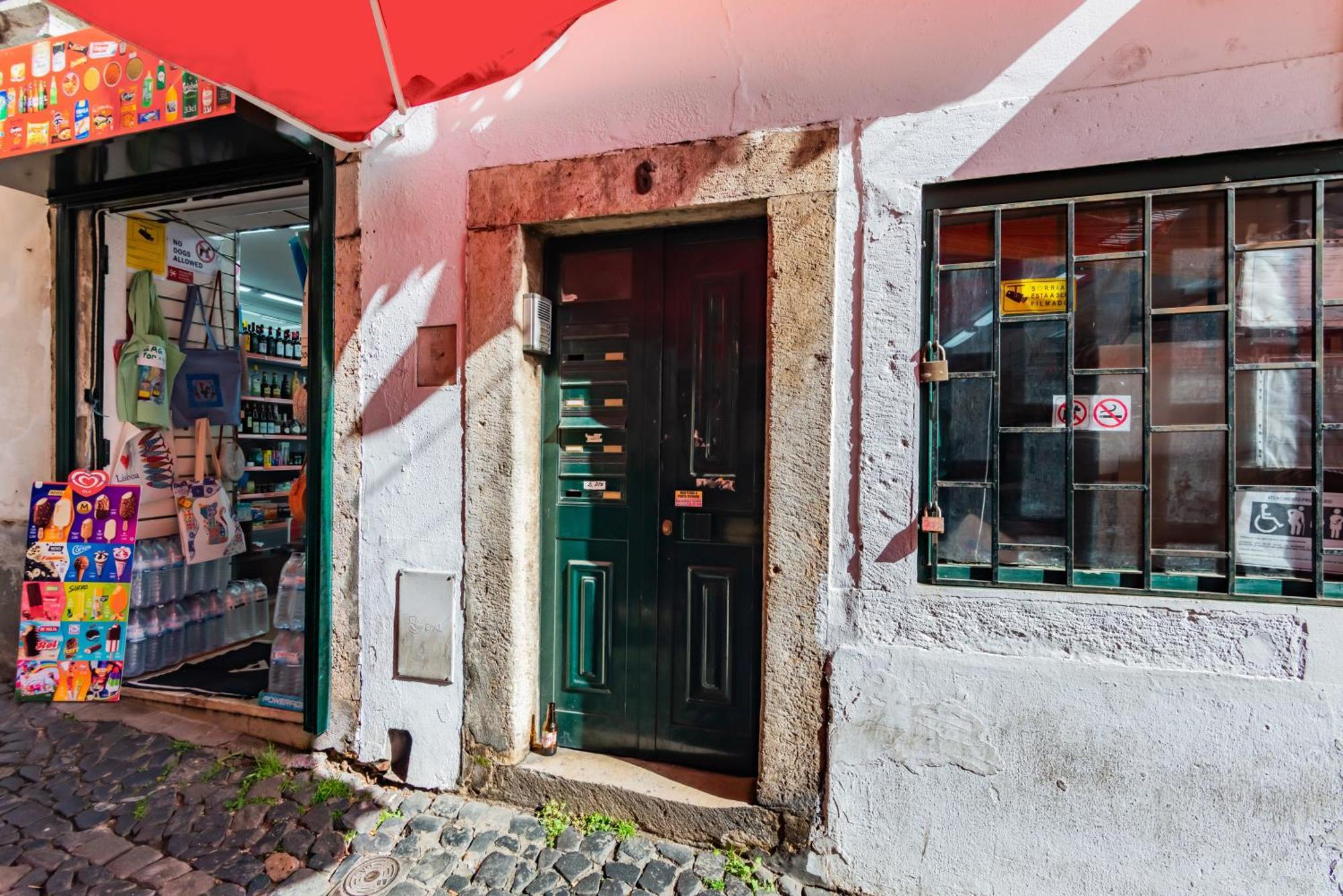 Alfama Cozy Apartment *