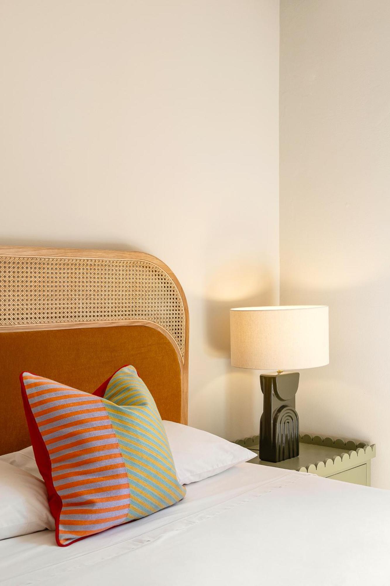 The Traditional Arts Memoir, Downtown Flat With Balcony And Comfort Apartamento *