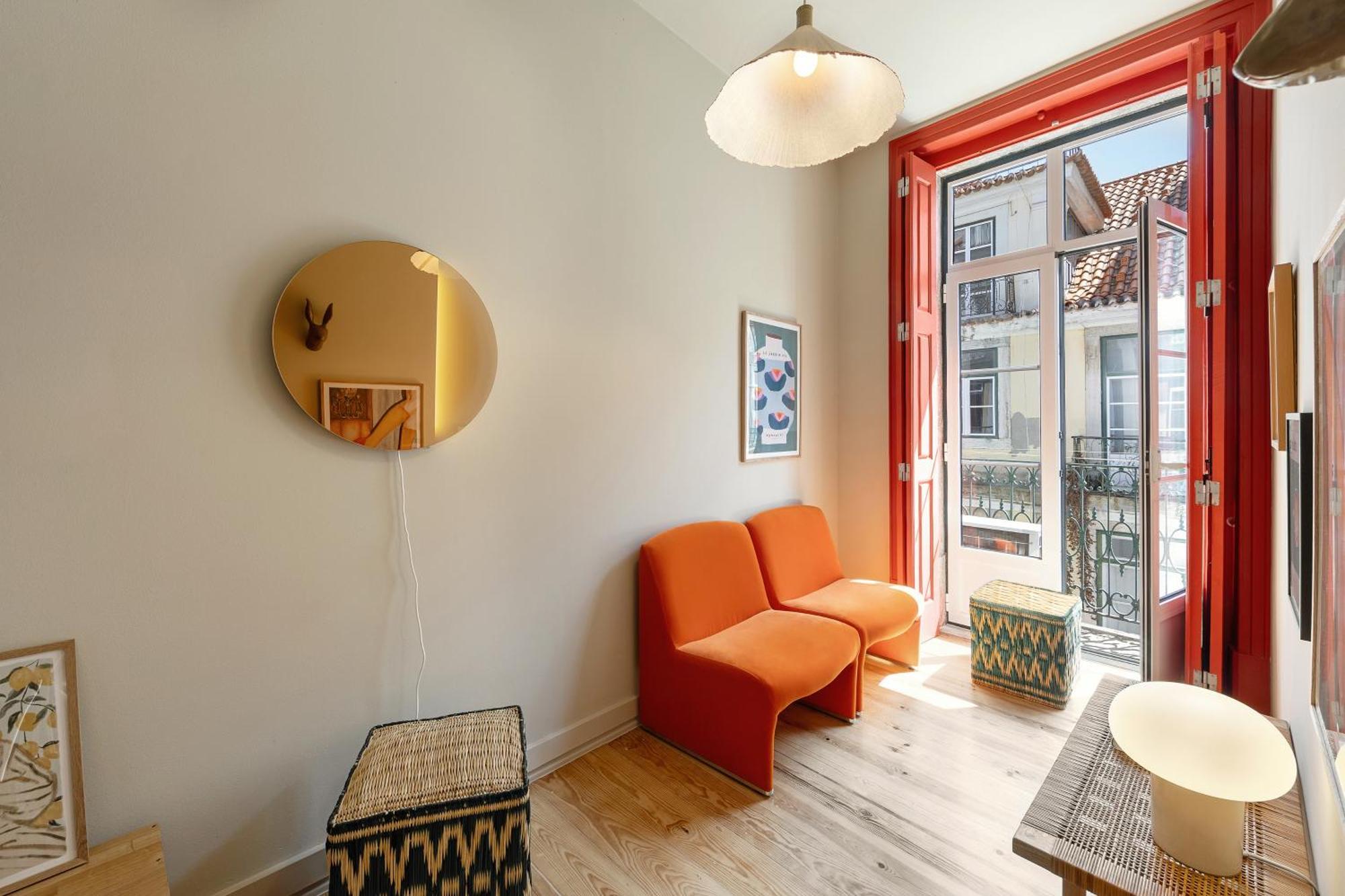 The Traditional Arts Memoir, Downtown Flat With Balcony And Comfort Apartamento *