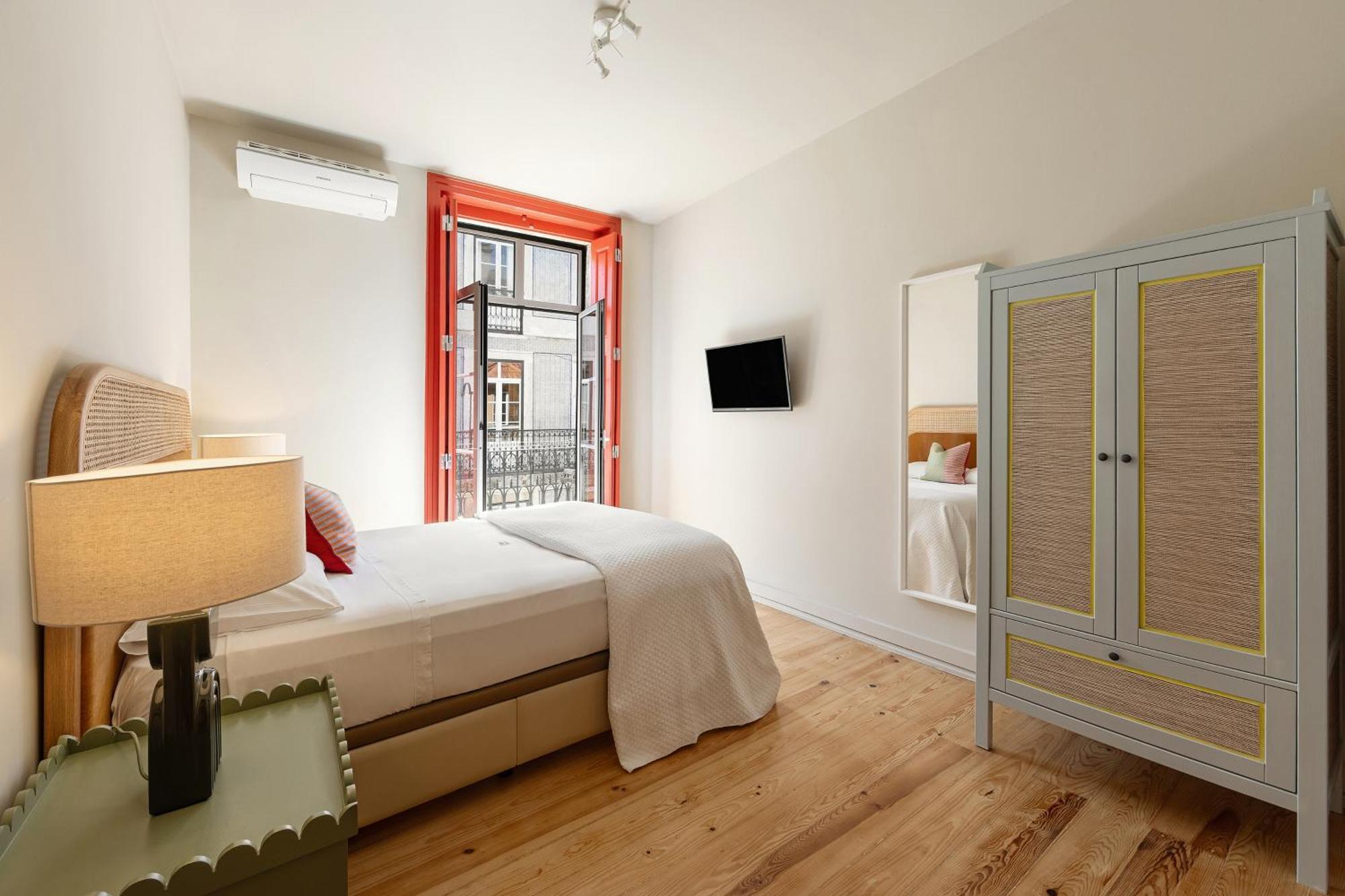Apartamento The Traditional Arts Memoir, Downtown Flat With Balcony And Comfort *