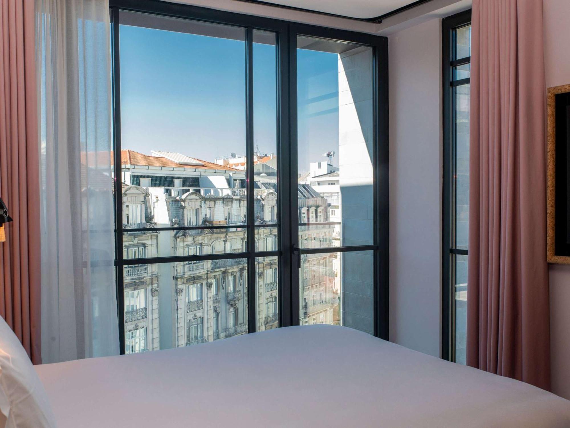 Mama Shelter Hotel 3*